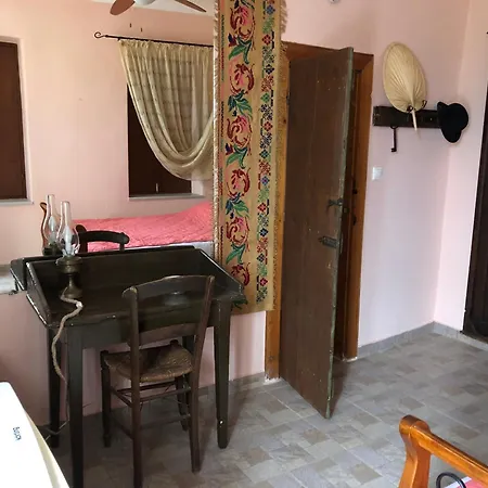 Sparta Gaia Retreat Апартаменты Agios Dimitrios Zarakos