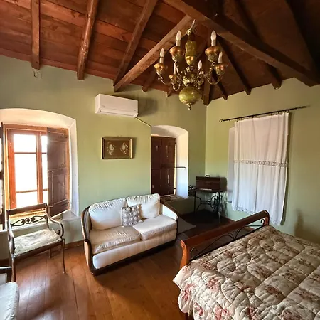 Sparta Gaia Retreat Апартаменты *