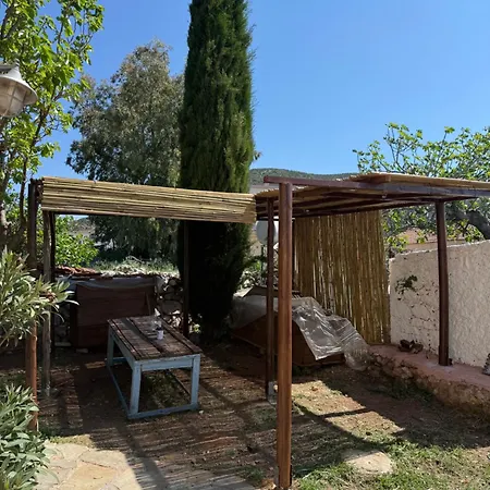 Апартаменты Sparta Gaia Retreat Agios Dimitrios Zarakos